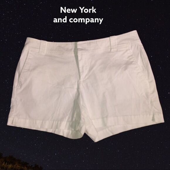 New York and co. white zip front shorts - Picture 1 of 5